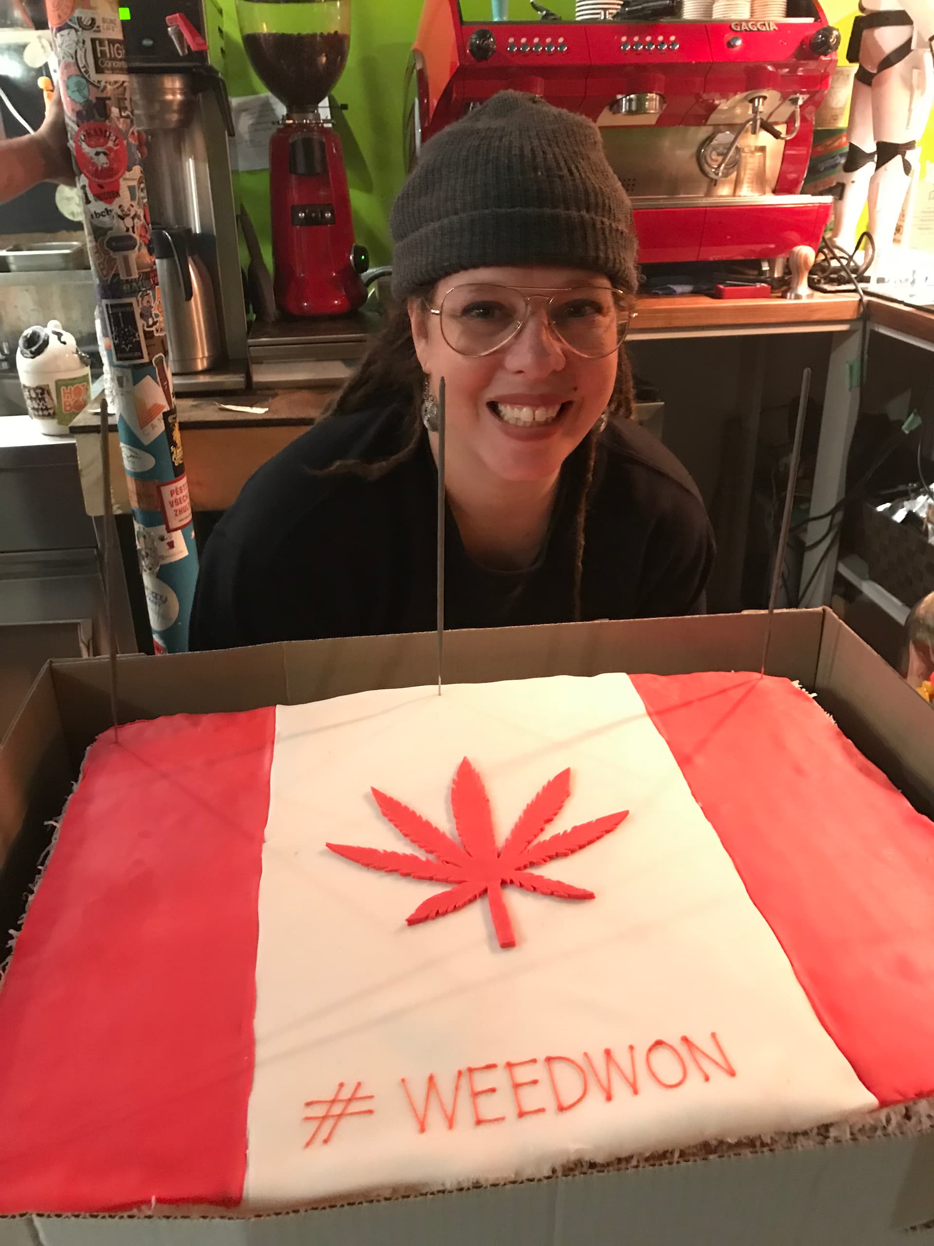 Abi Roach honoured as a hero by Cannabis Amnesty for 4/20