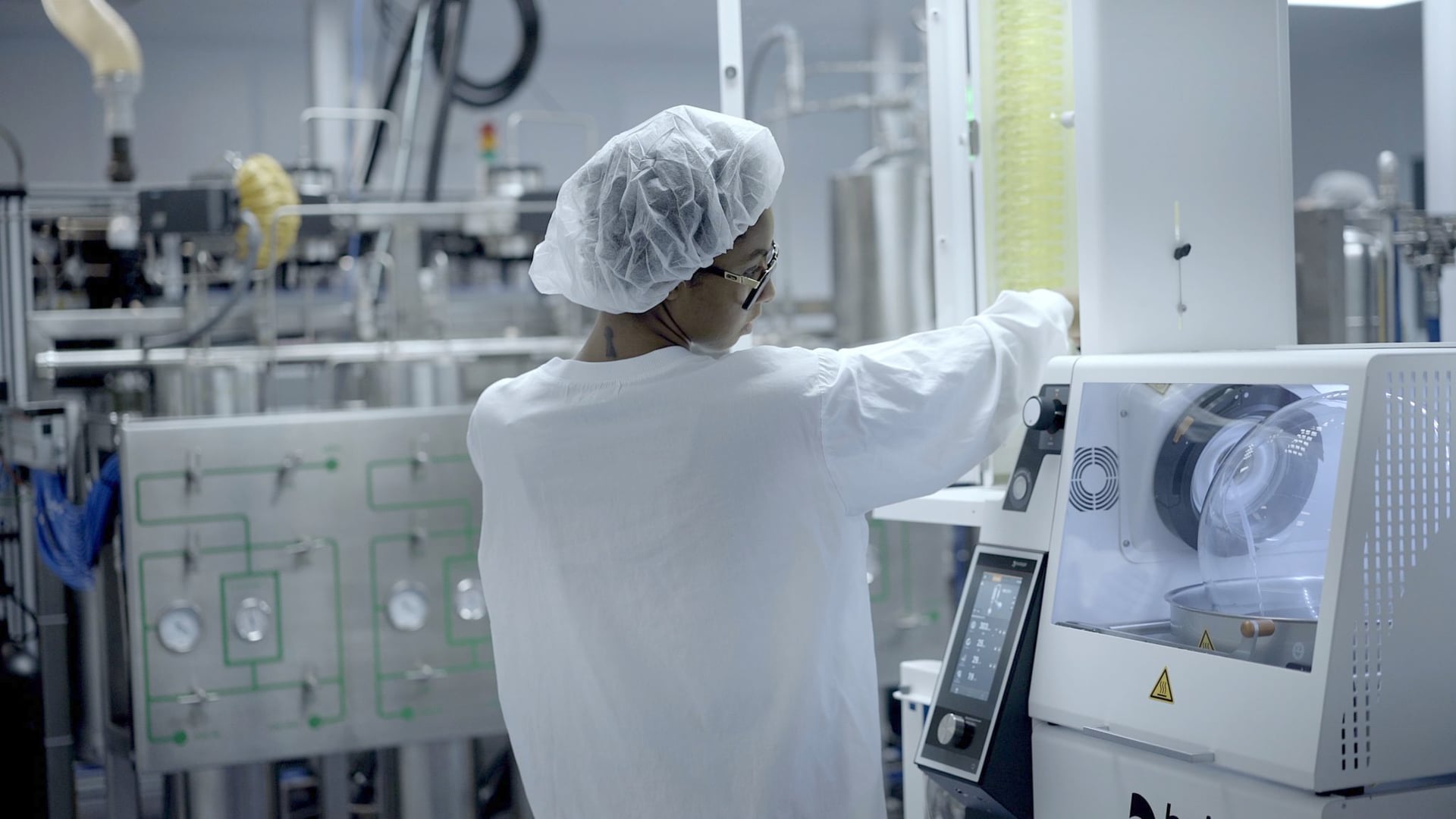 MediPharm cites slow cannabis 2.0 rollout for Q4 revenue drop