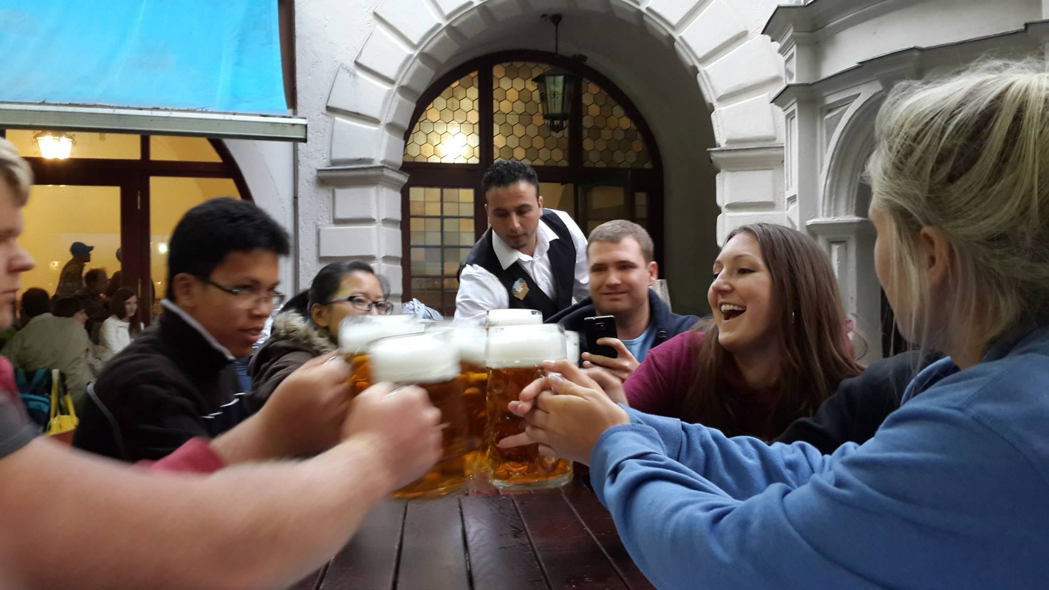 Heavy drinking, not pot smoking, associated with thinner pre-frontal cortex: study