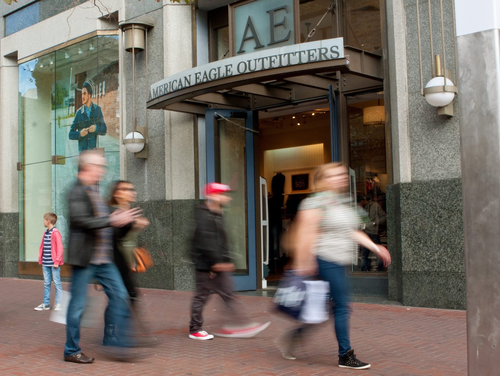 Green Growth Brands, American Eagle Strike CBD Deal