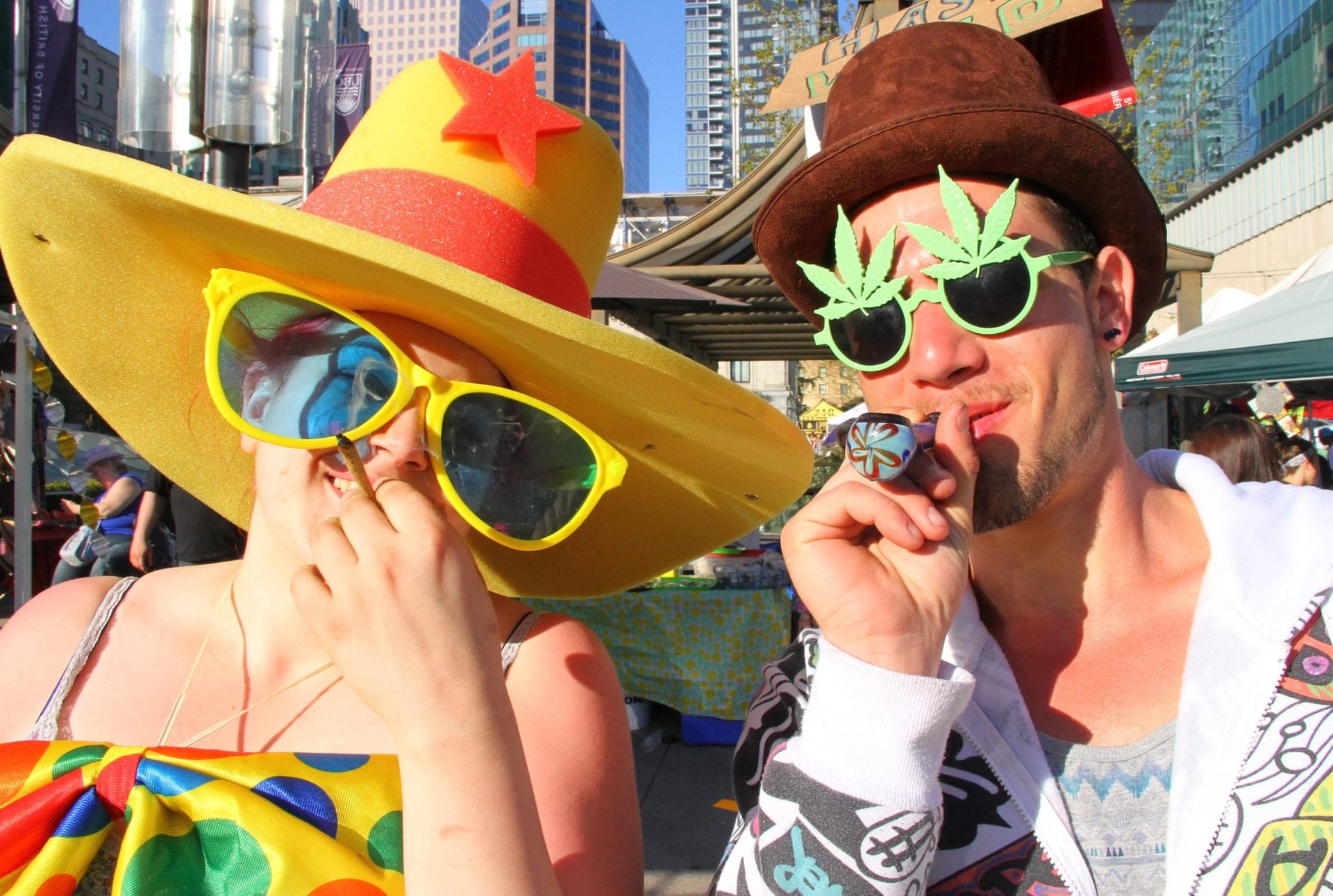 Men Twice as Likely to Smoke Cannabis: Statistics Canada