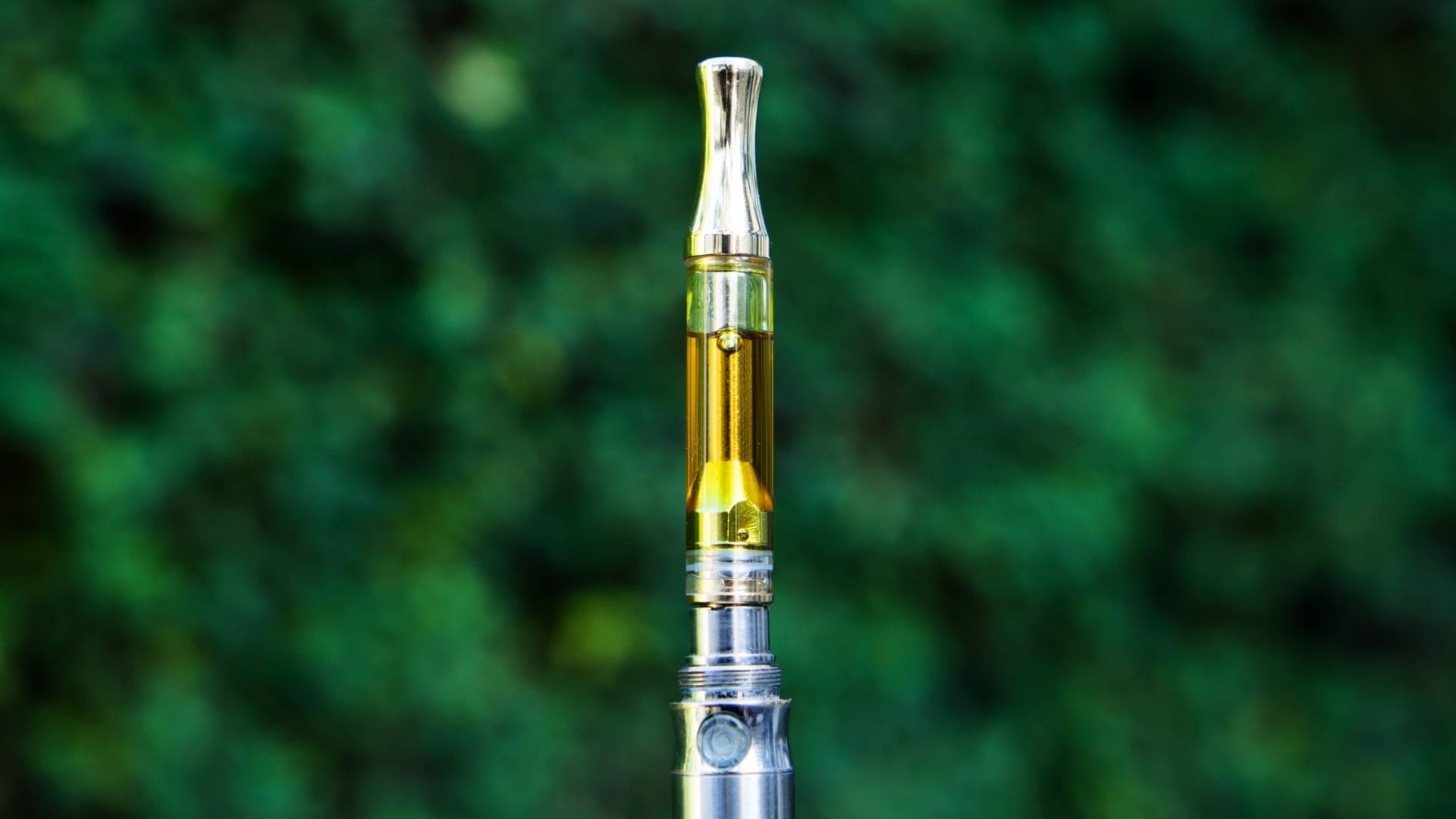 Canopy Rivers, 4Front, Leafly and 800 Pot Firms Lobby For Cannabis Descheduling Amid Vaping Crisis