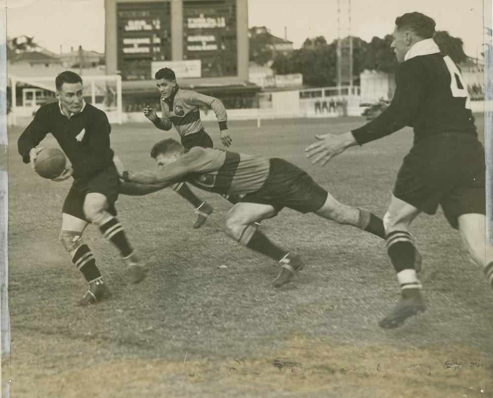 Toronto Wolfpack jersey to advertise house hemp product