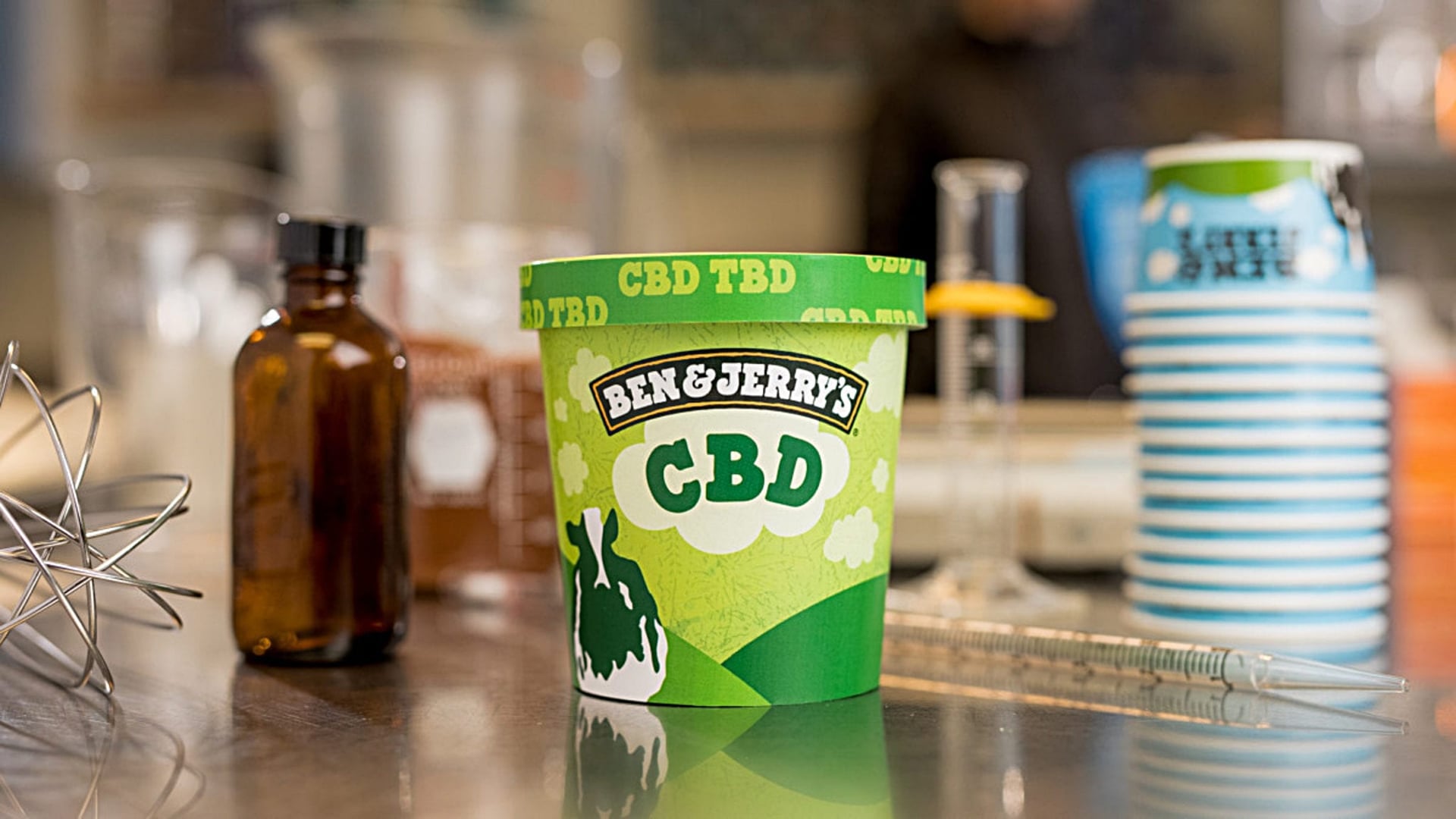 New bipartisan bill would clear way for CBD-infused market