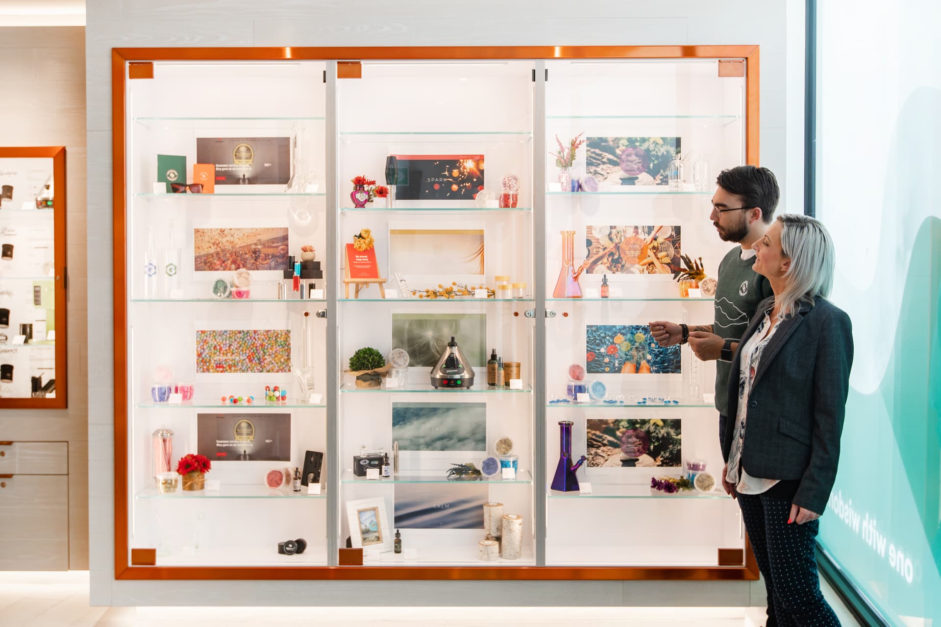 Fire & Flower will no longer cover its windows, says it promotes theft