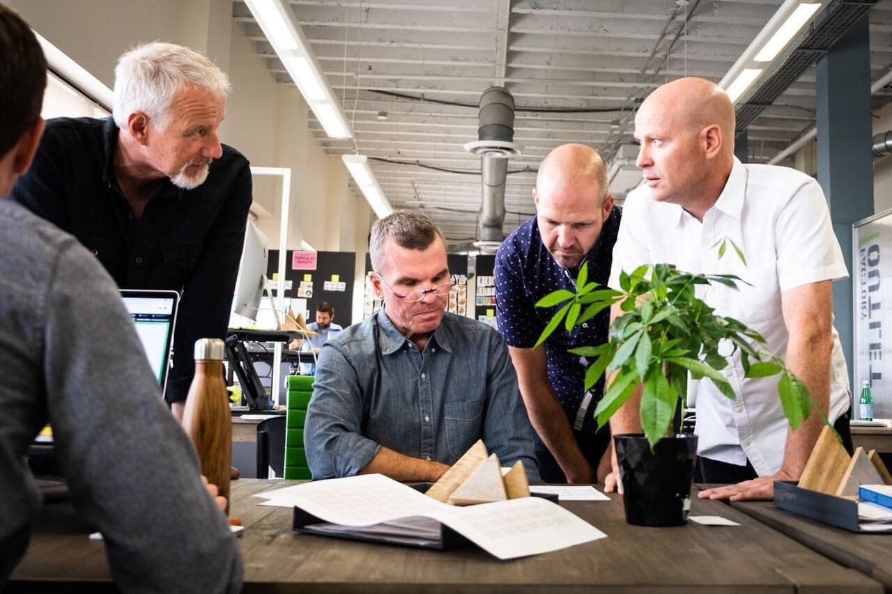 Green Growth CEO steps down, company closes CBD mall kiosks