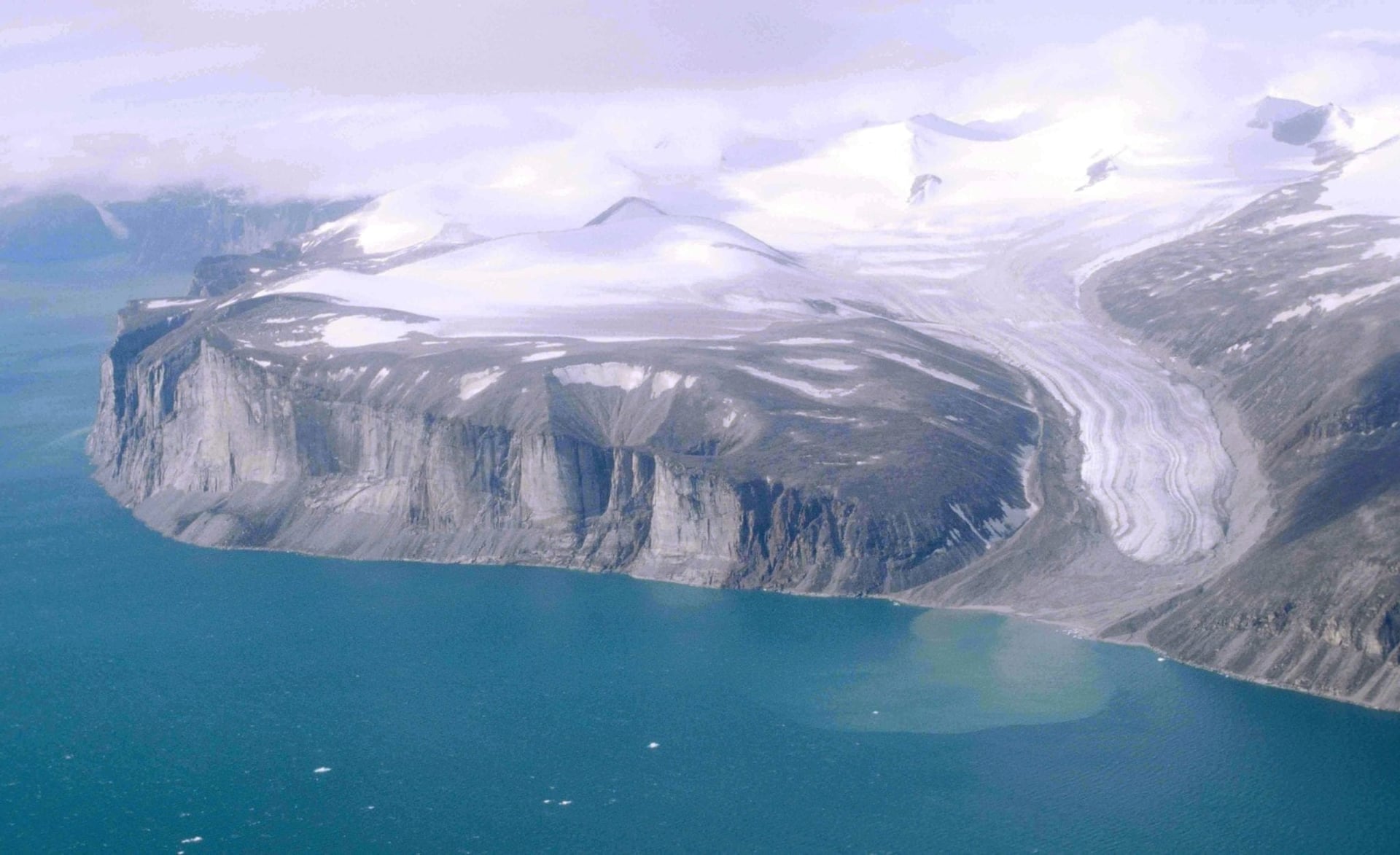 Nunavut prepares to open first cannabis stores in northern territory