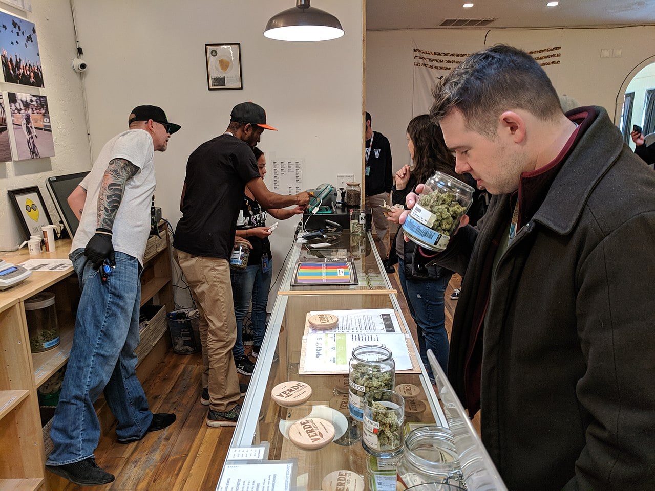 Why including terpene content on weed packaging is common scents