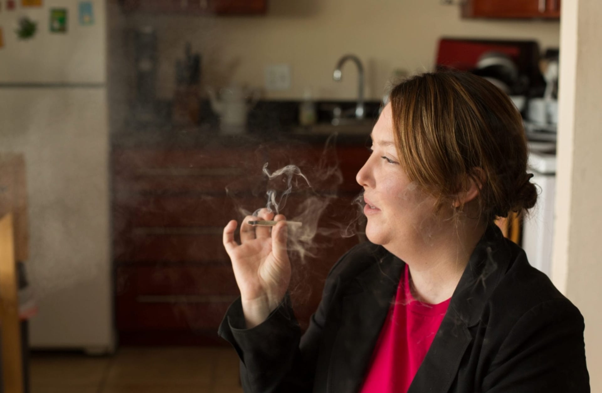 Bronchitis cases 3 times higher among cannabis smokers, researcher says