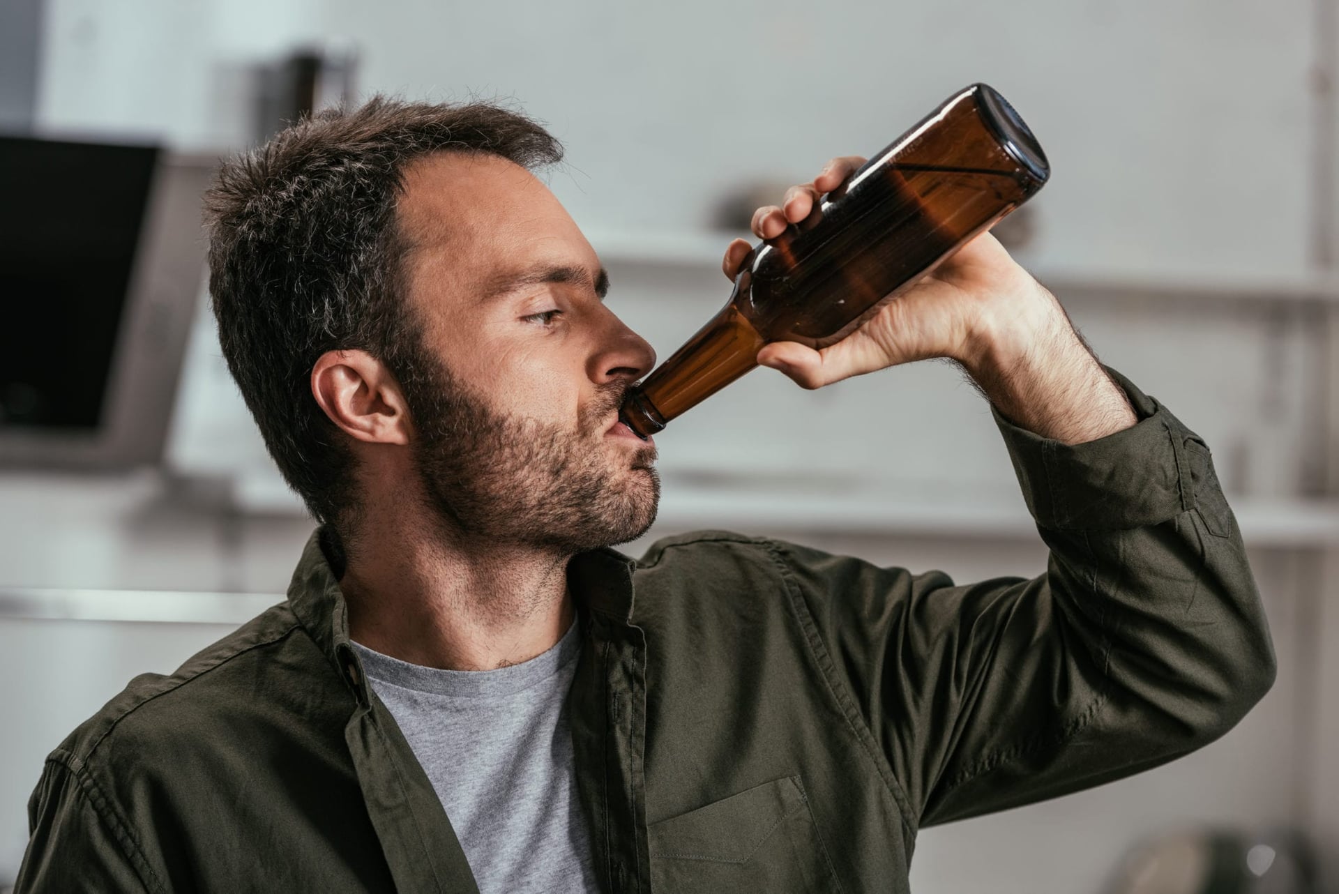 Canadians drinking, smoking 15% more during Covid-19: Red Cross