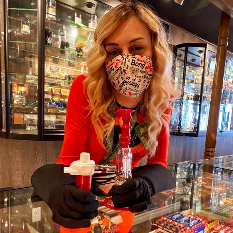 Fire & Flower to buy long-standing activist retailer Friendly Stranger