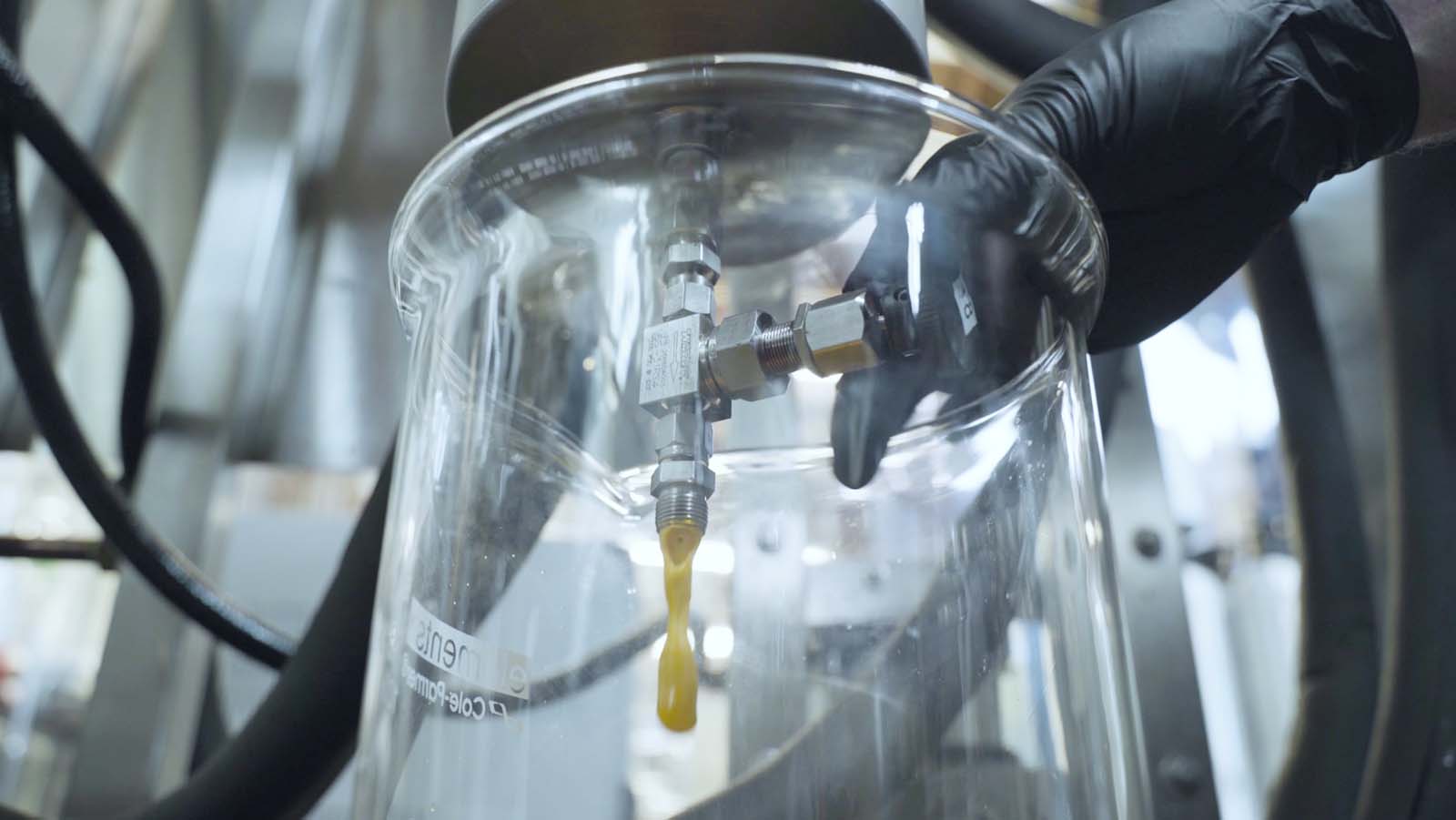 Canopy's GW Pharma lawsuit could be trouble for US extractors