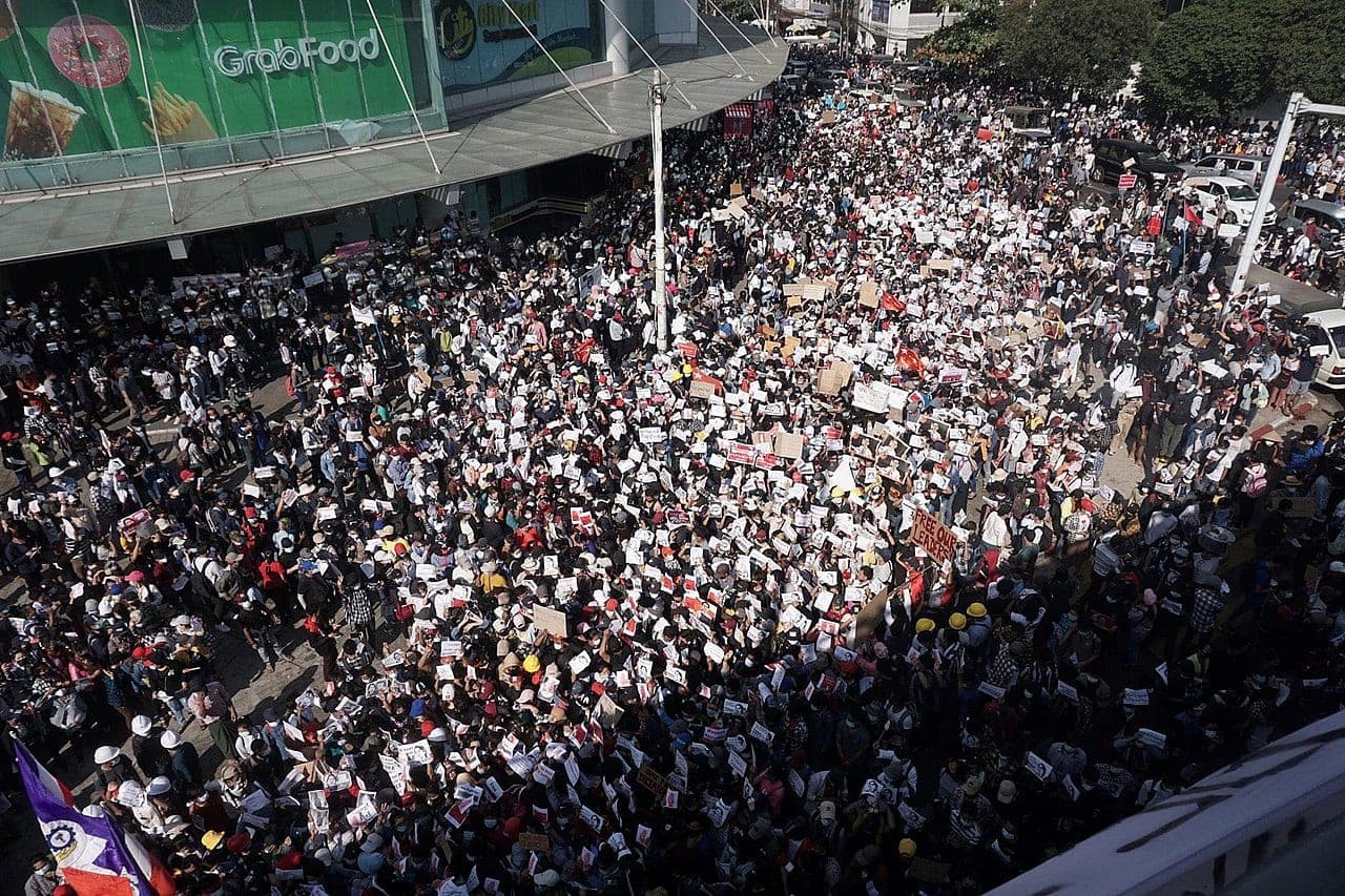 Cannabis advocates at the forefront of Myanmar democracy protests - Hledan