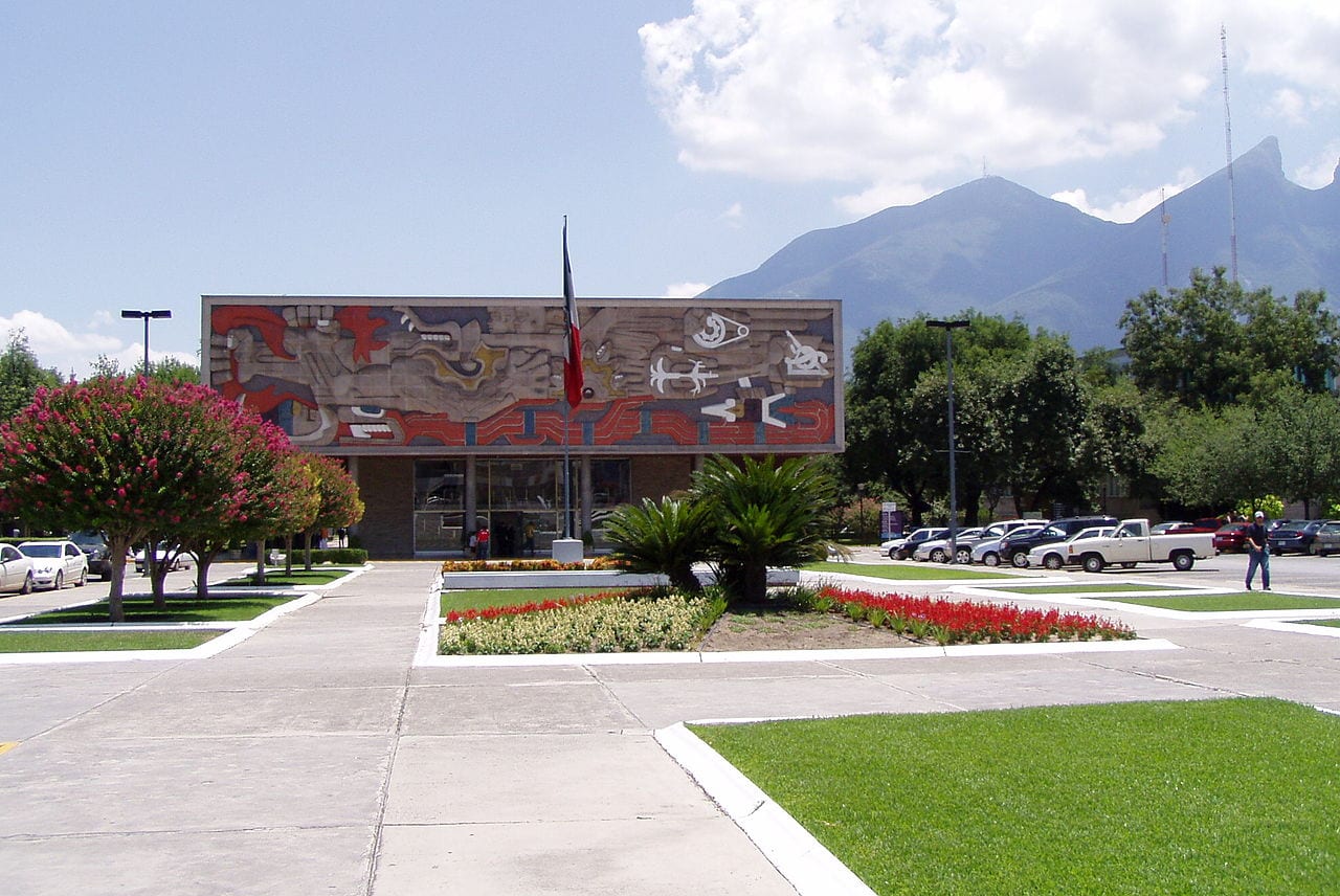Mexican university launches country's first accredited medical cannabis diploma - entrada principal