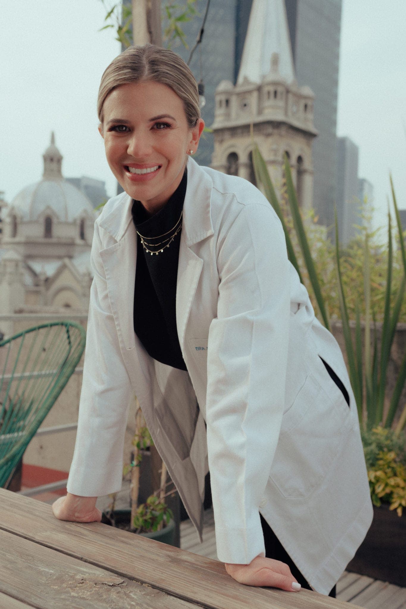 Mexican university launches country's first international medical cannabis diploma - Mafer Arboleda