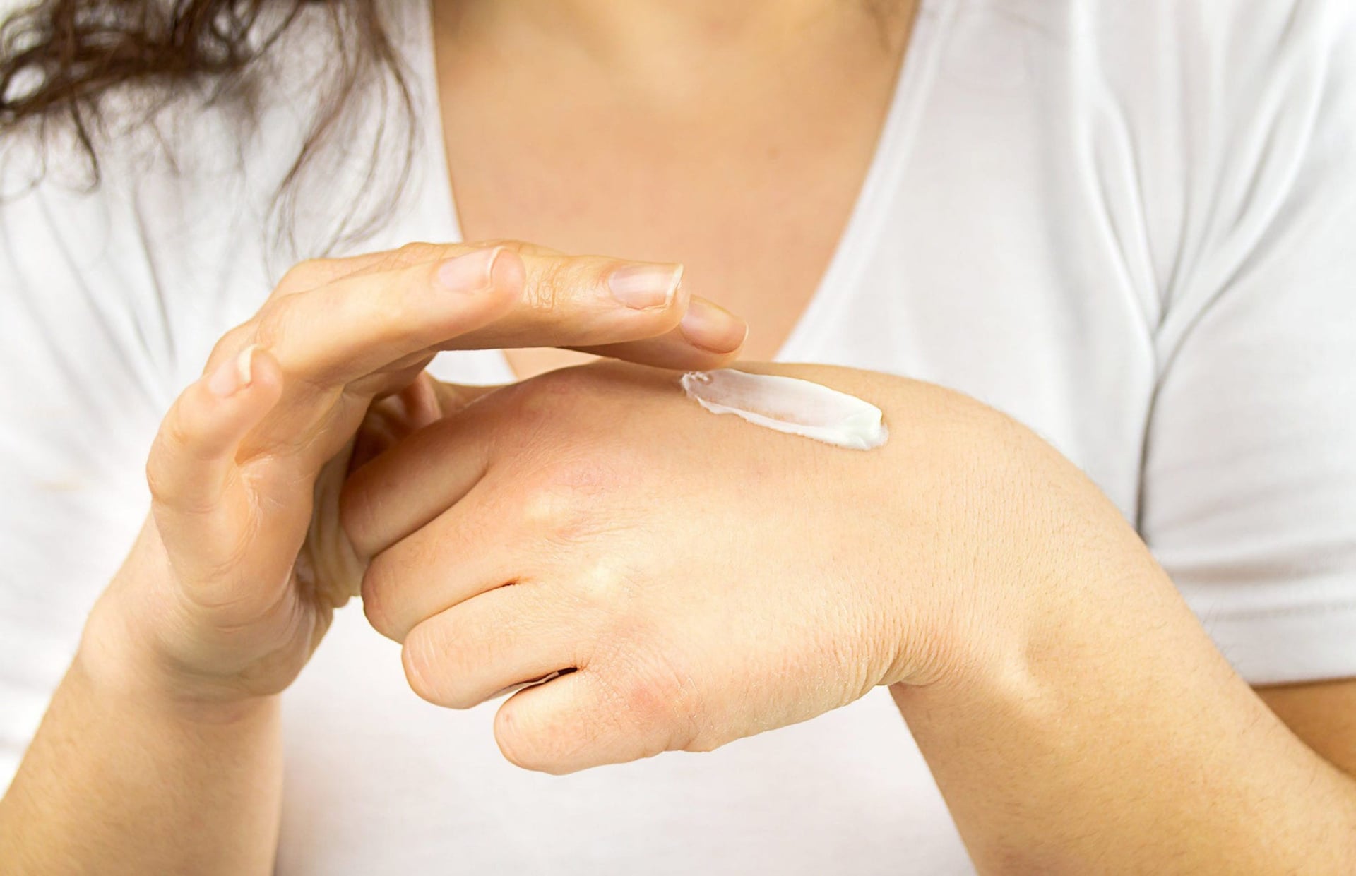 Cannabinoids can be absorbed in the skin and reverse aging, study suggests