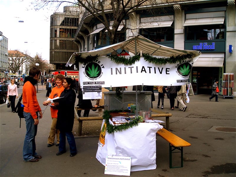 Switzerland allows doctors to directly prescribe medical cannabis - Legalize it Zurich