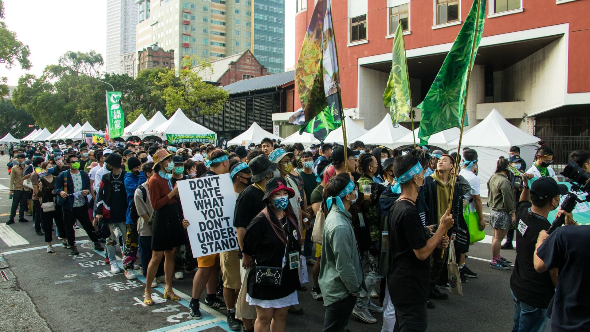 Activists and experts push for legal cannabis in Taiwan - crowd