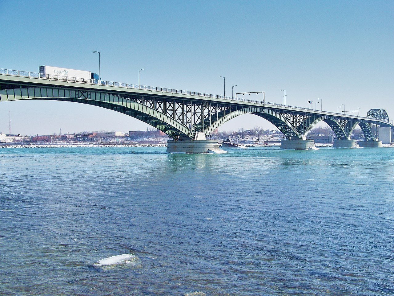 22-year-old Canadian pleads guilty to smuggling weed to US - Peace Bridge