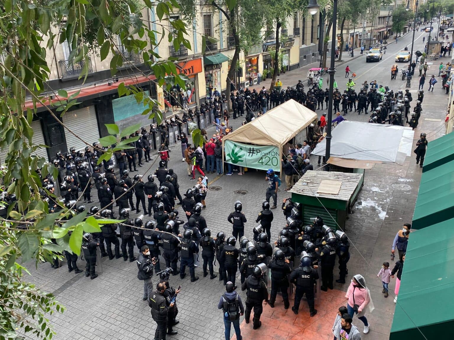 Mexico city police detain cannabis activists marching to Supreme Court