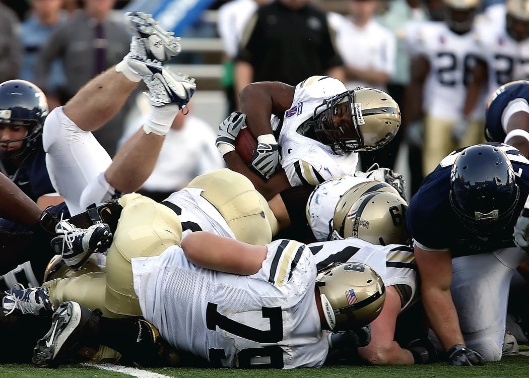 NFL awards $1M to cannabis research of pain management, concussion protection