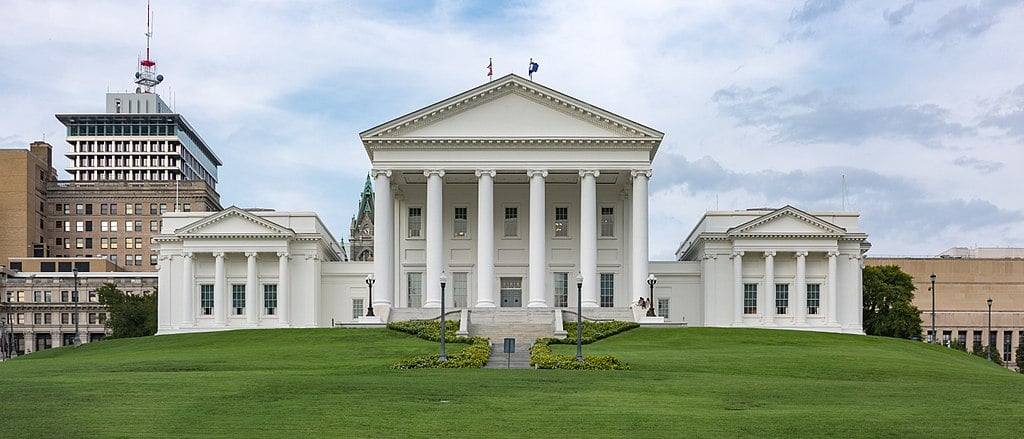 Virginia advances bill to allow recreational cannabis sales this year
