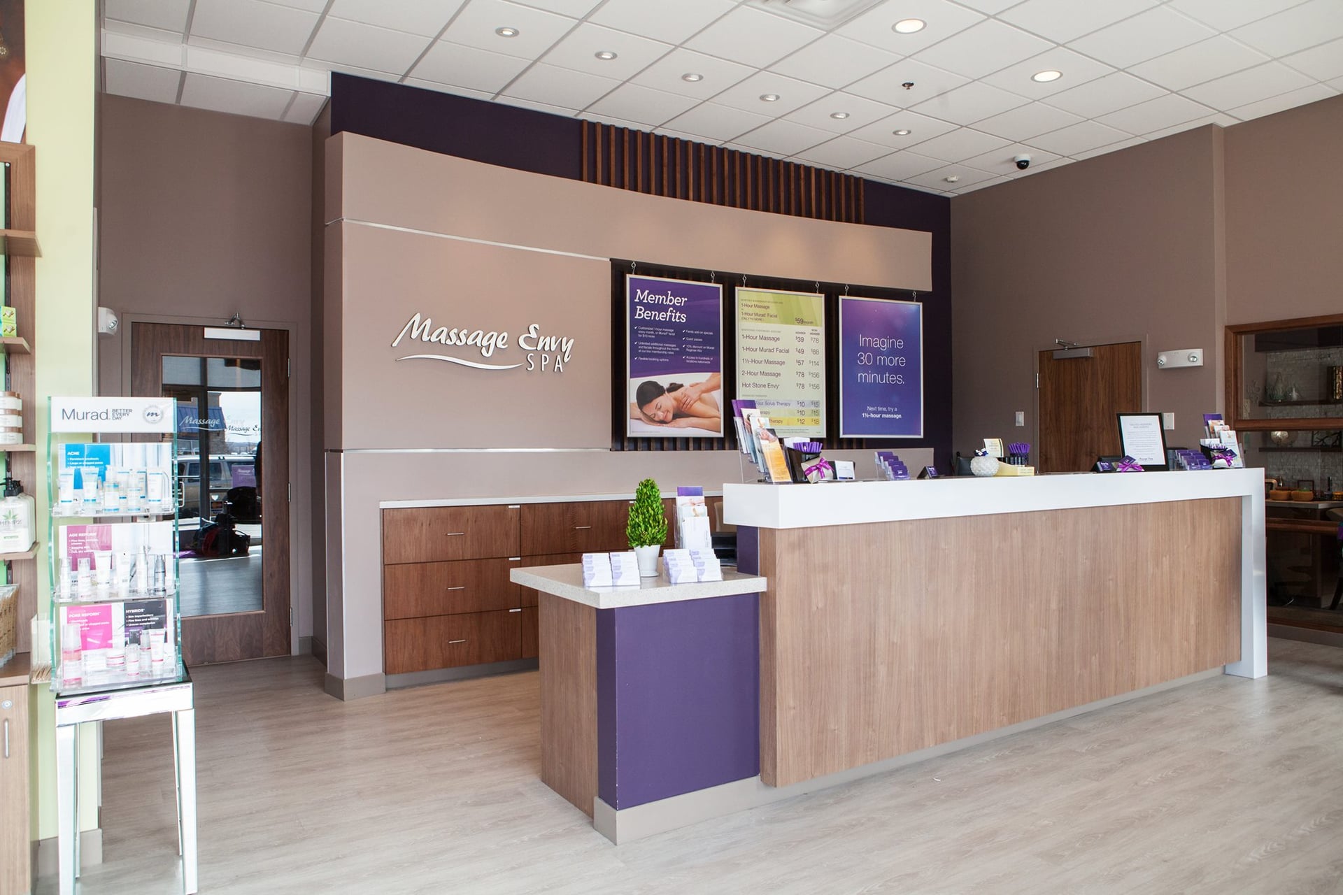 Massage Envy integrates CBD from Charlotte's Web into its masseuse arsenal