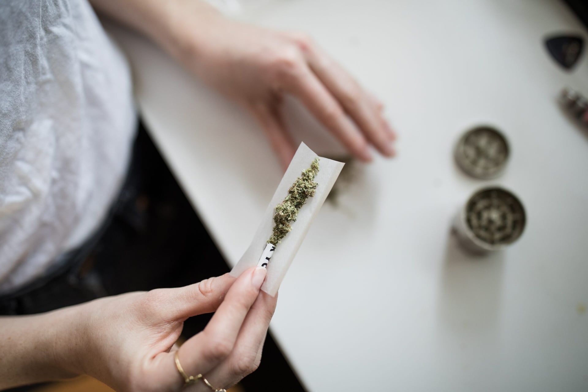 71% of pot users in B.C. buy from legal stores PSSG survey