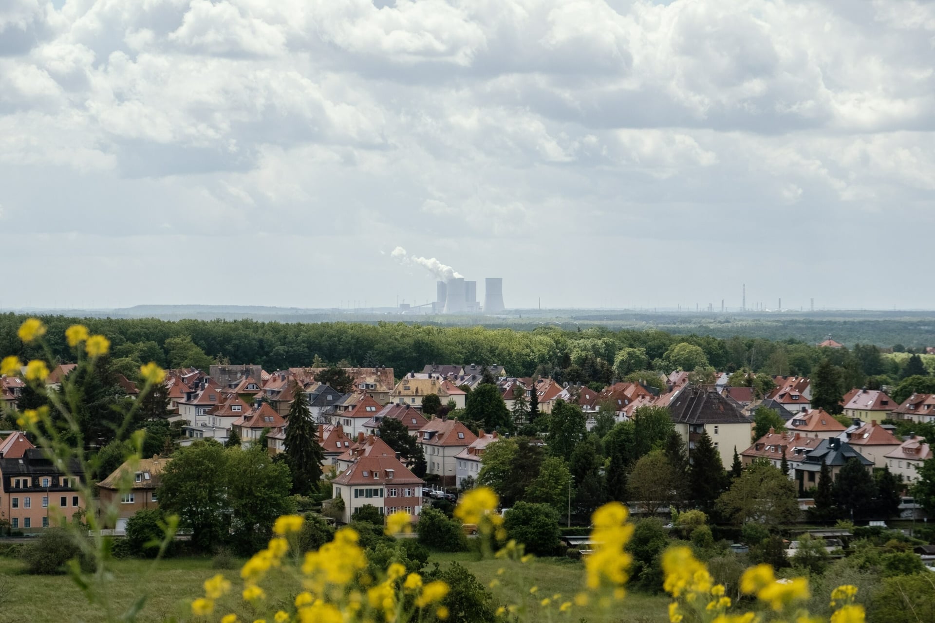 Canada and U.K. ministers unveil first global report on coal power phase-out initiatives