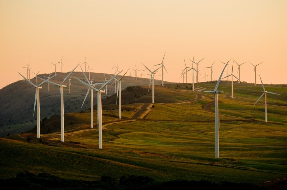 Duke Energy launches wind power project in Iowa