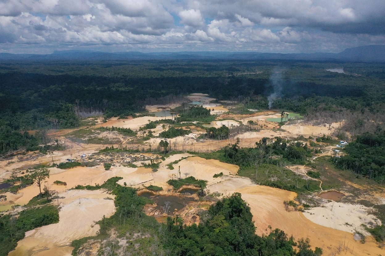 Brazil deploys military to evict illegal gold miners from Yanomami Amazon territory5