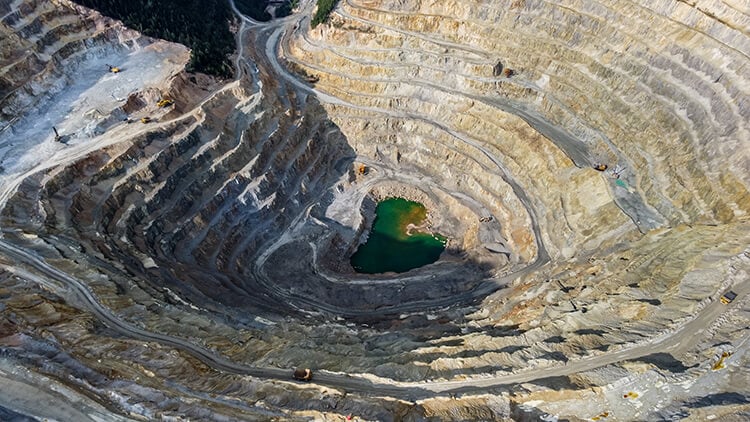 Quebec Copper & Gold enlists Windfall Geotek for artificial intelligence mineralization targeting