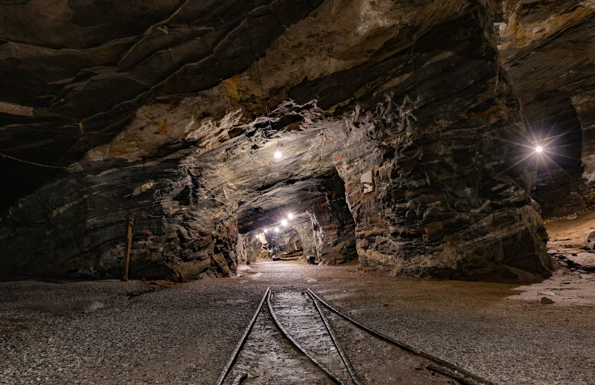 Ontario introduces new rules to improve mine ventilation and increase worker safety