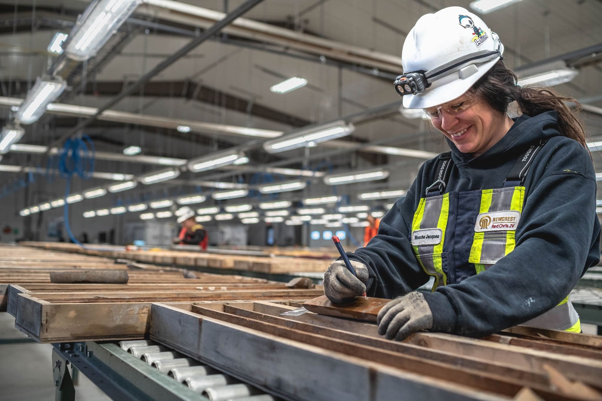 Newcrest accepts Newmont's latest takeover bid for $19.2B