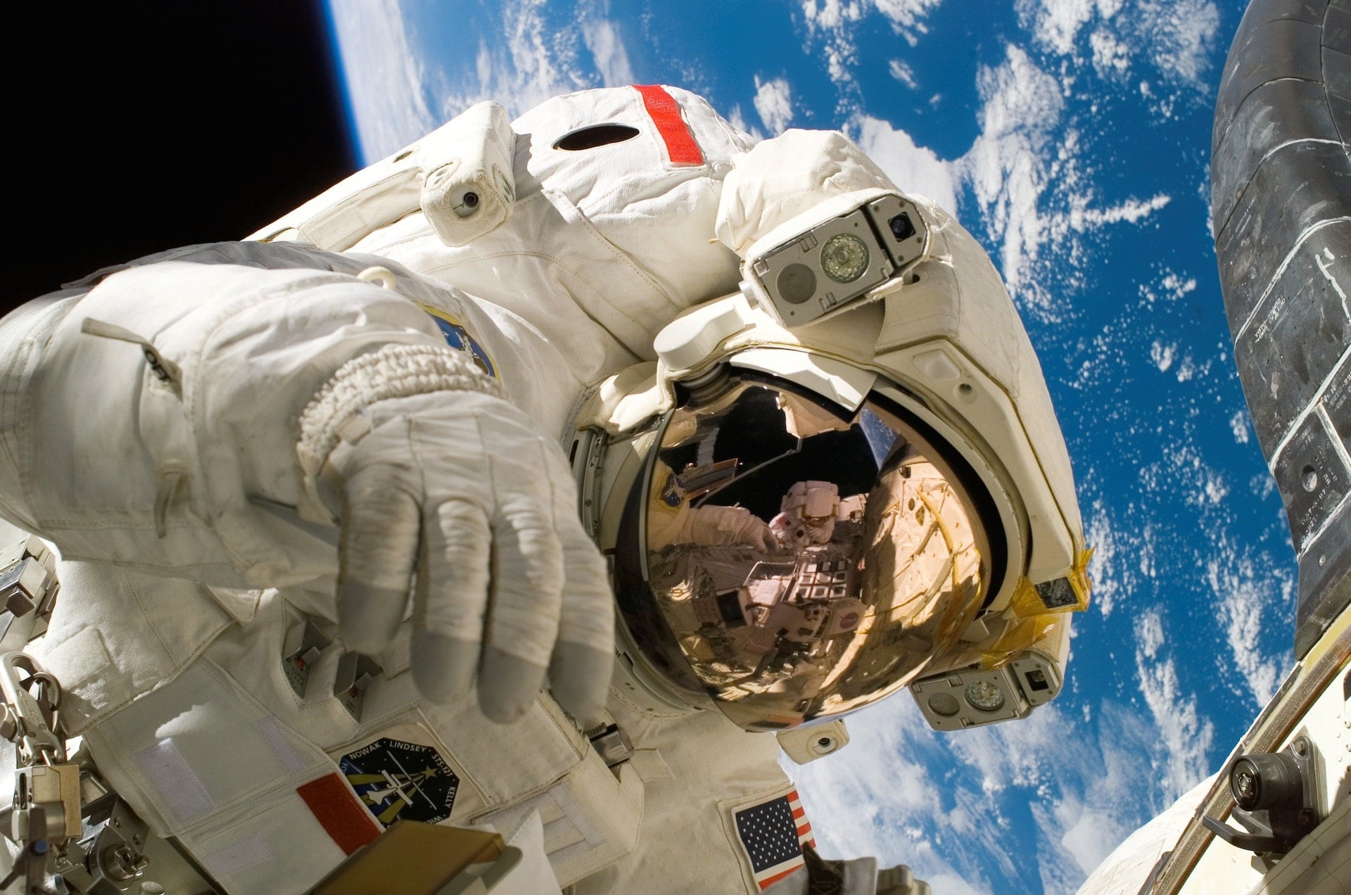 Canadian nuclear agency partners with space agency to bring high-tech shielding for astronauts
