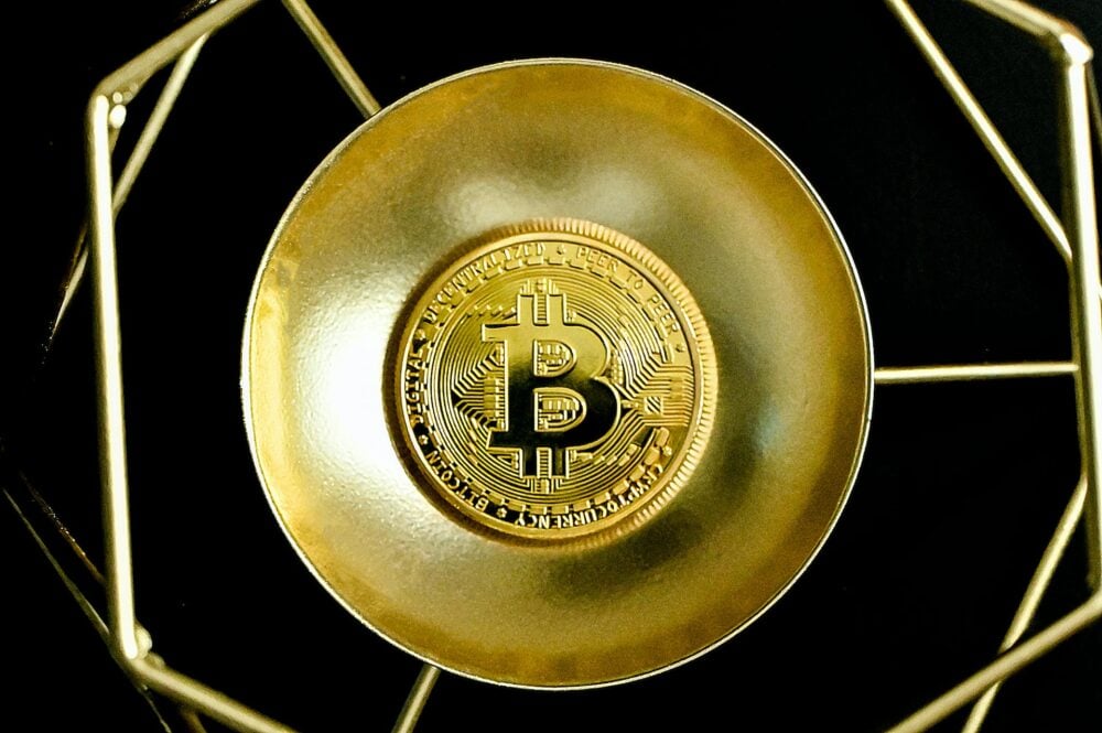 Riot Platforms sells off large stake of Bitfarms