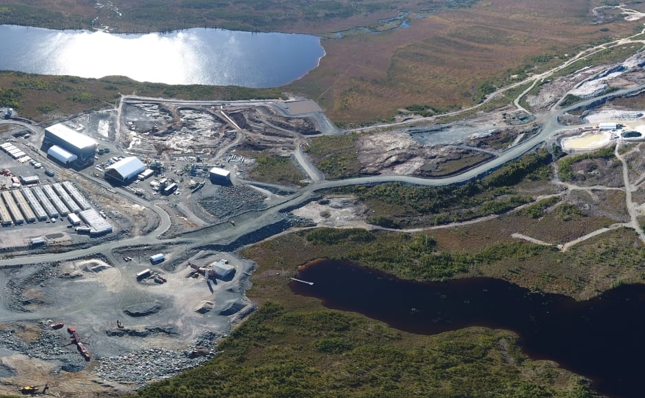 Ford and Nemaska Lithium sign long-term partnership for lithium hydroxide supply