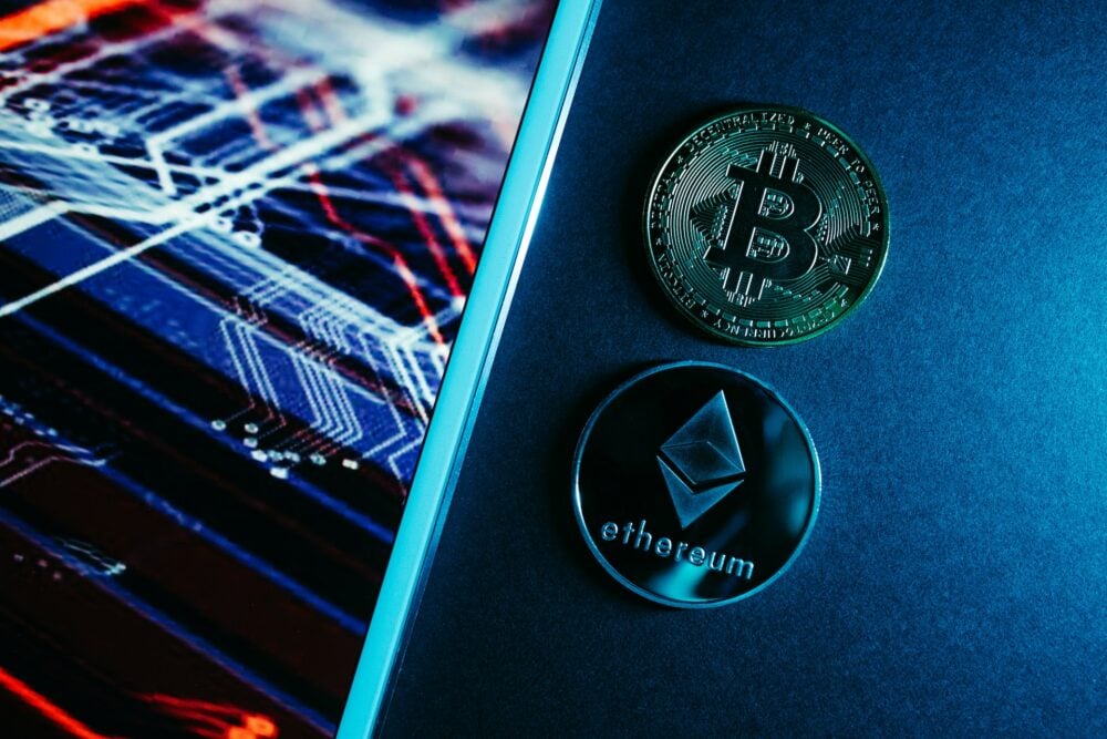 Binance, the world's largest cryptocurrency exchange leaves Canadian market