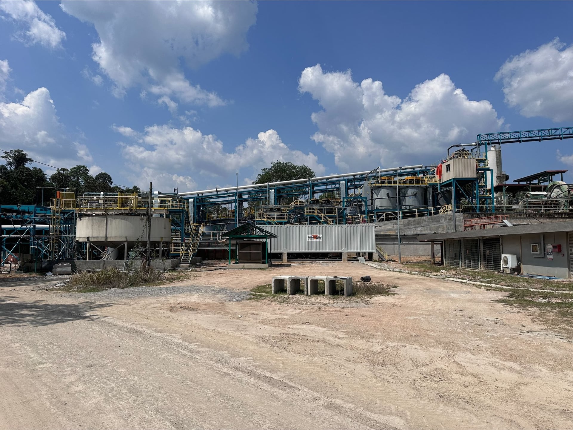 Monument Mining begins shipping gold concentrate from Malaysia project