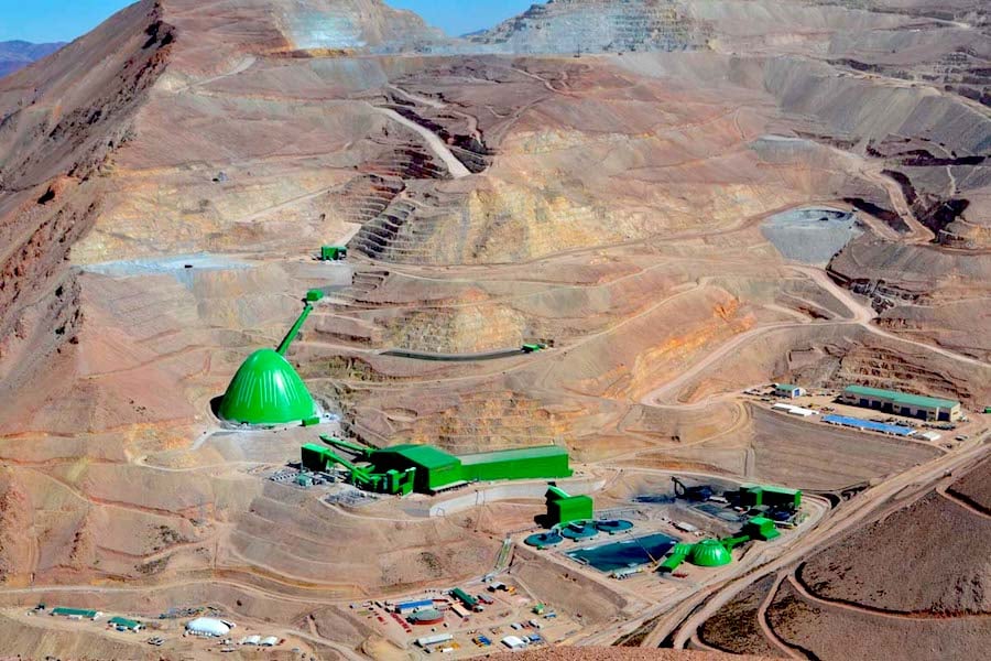 Lundin Mining acquires majority stake in Chilean copper-molybdenum firm, secures $800M loan