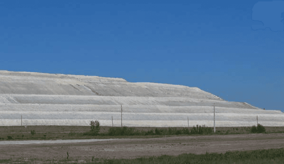 Florida governor signs bill permitting cancer-linked radioactive mining waste for road construction