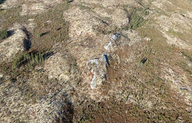 Arbor Metals discovers new pegmatite outcrops at major Quebec lithium project