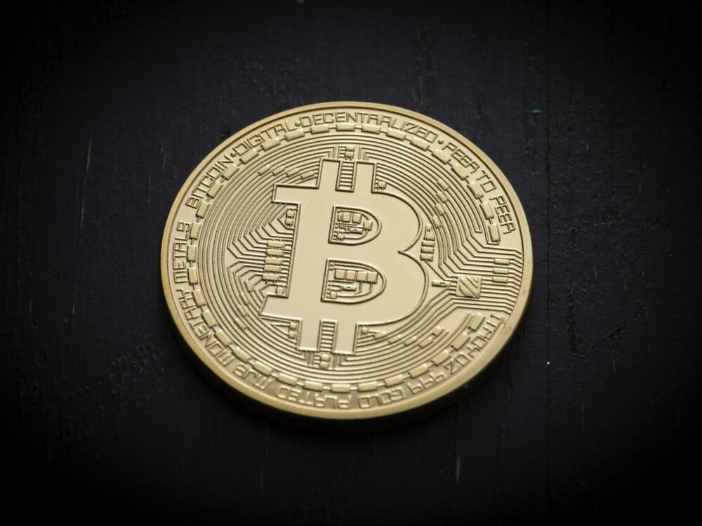 Bitmain sells 27,000 new bitcoin mining rigs to Core Scientific