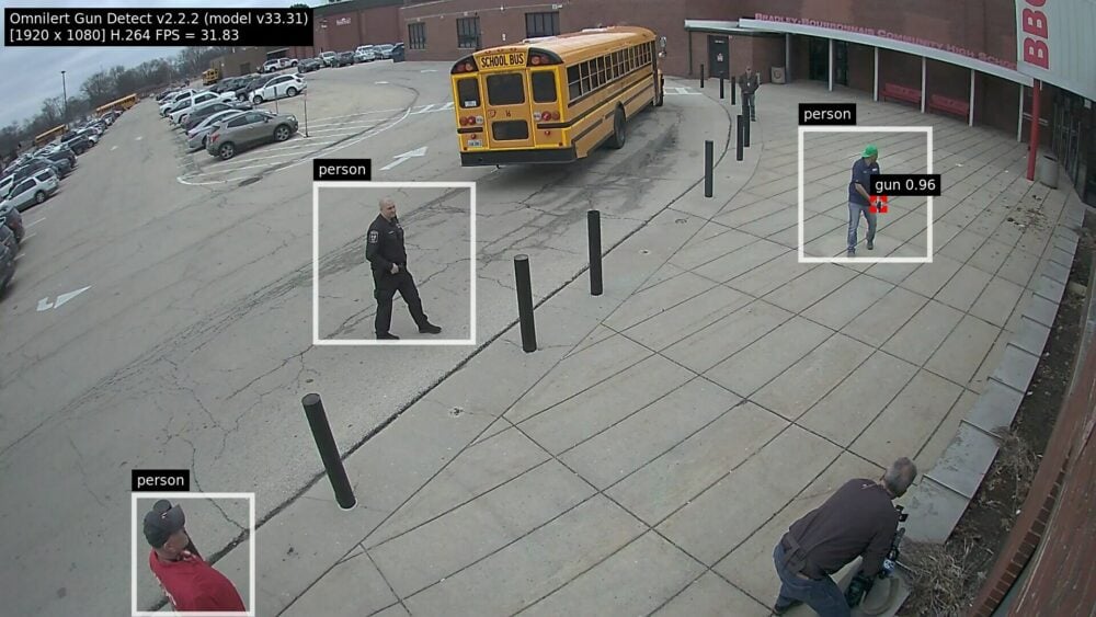Evolv Technology uses artificial intelligence to enhance gun detection software