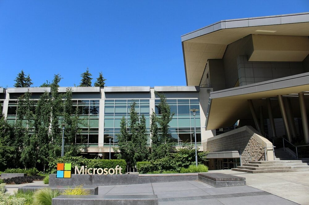 Microsoft partners with Mercy to improve patient care using generative AI