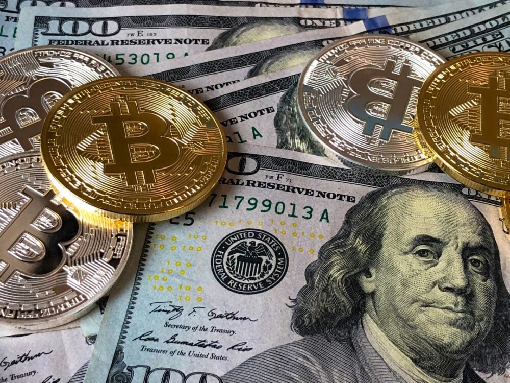 DeFi Technologies and Neuronomics partner to build AI-based exchange traded products