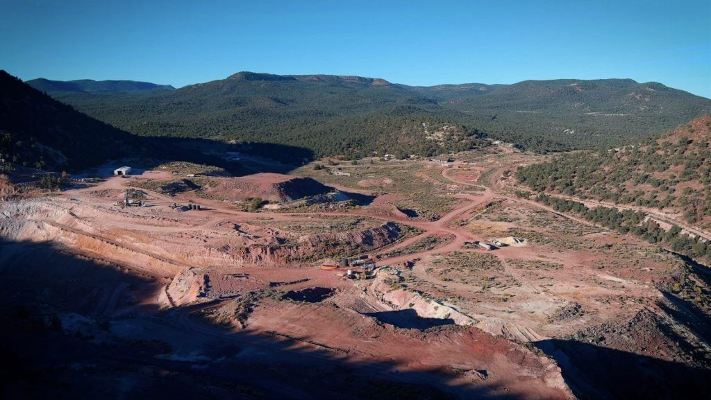Nevada King Gold Phase II drill program returns high value assays