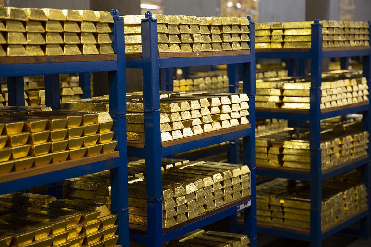 Gold prices to reach record levels if Israel-Hamas conflict continues to escalate, says Newmont CEO