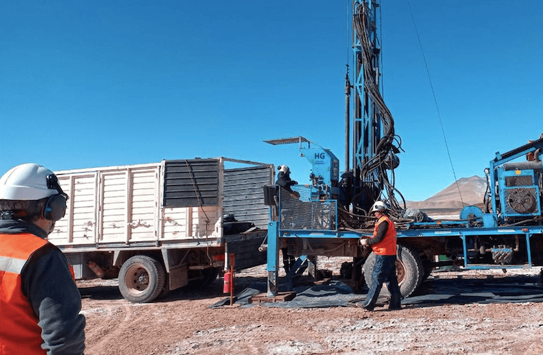 Argentina's mining chamber voices support for Milei's 'May Pact' for vast policy revisions