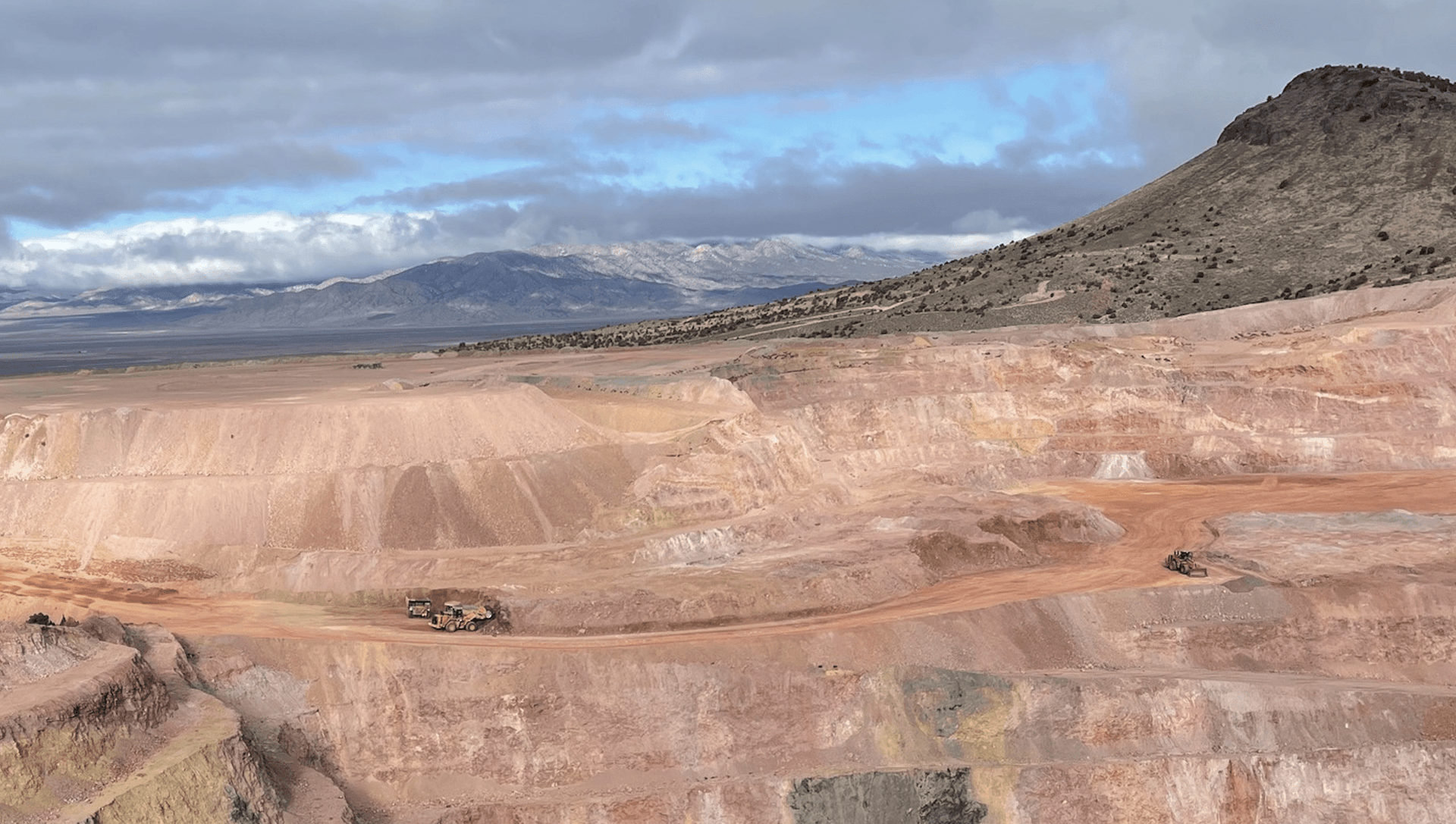 Calibre pulls long intervals of gold mineralization above resource grade